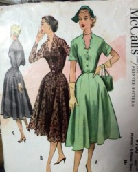 9160 '52 UNCUT SCALLOP SS-LS FLARE DRESS,LACE OR NOT PATTERN 18